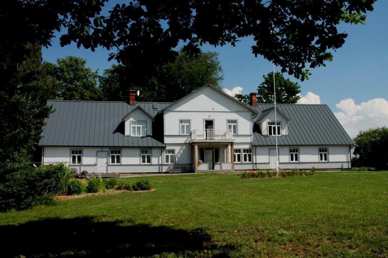 Отель Meke Mustkalni Экстерьер фото